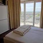 Appartement Coastal Comfort With Sea View *