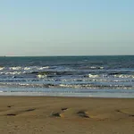 Coastal Comfort With Sea View *