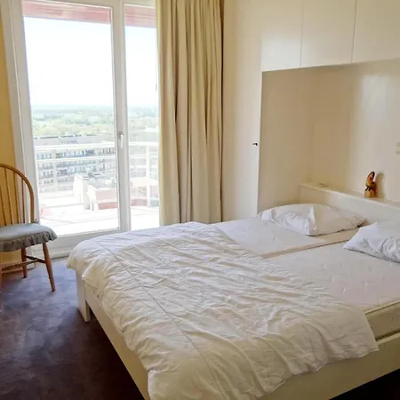 Apartment Horizon 0501 Located On The Sea *
