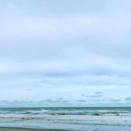 Coastal Comfort With Parking * Nieuwpoort